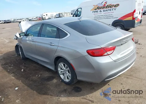 2015 Chrysler 200 Limited из США, поврежденный, VIN 1C3CCCAB6FN677981